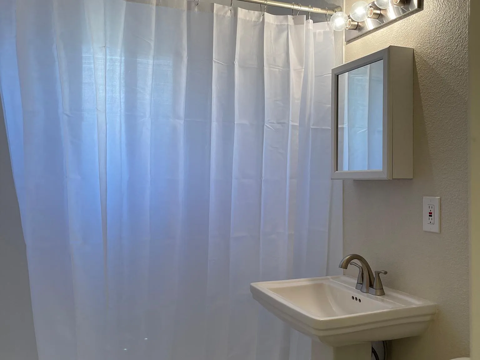 215 River Rock St — Photo 3