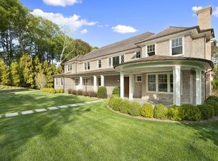 22 Darby Ln, East Hampton, NY 11937