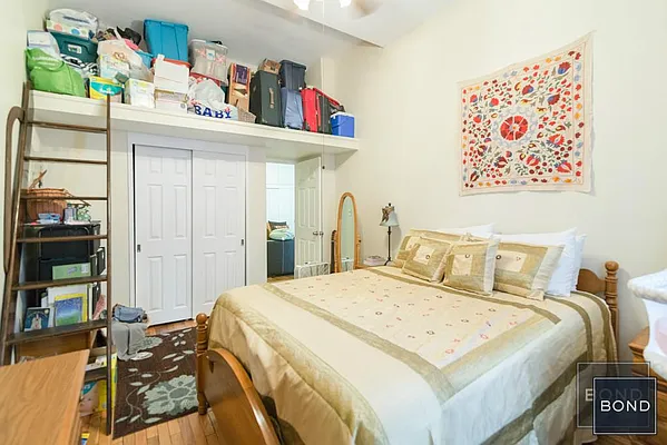 Rented by Bond New York | media 28