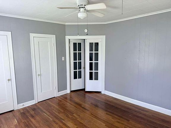 5th image of 2416 Evergreen Dr