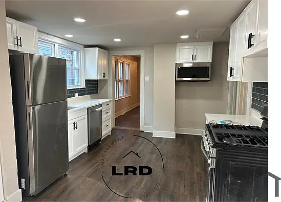 251 W 115th St — Photo 4