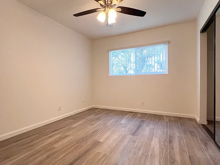 6452 Orange Ave #2 — Photo 17