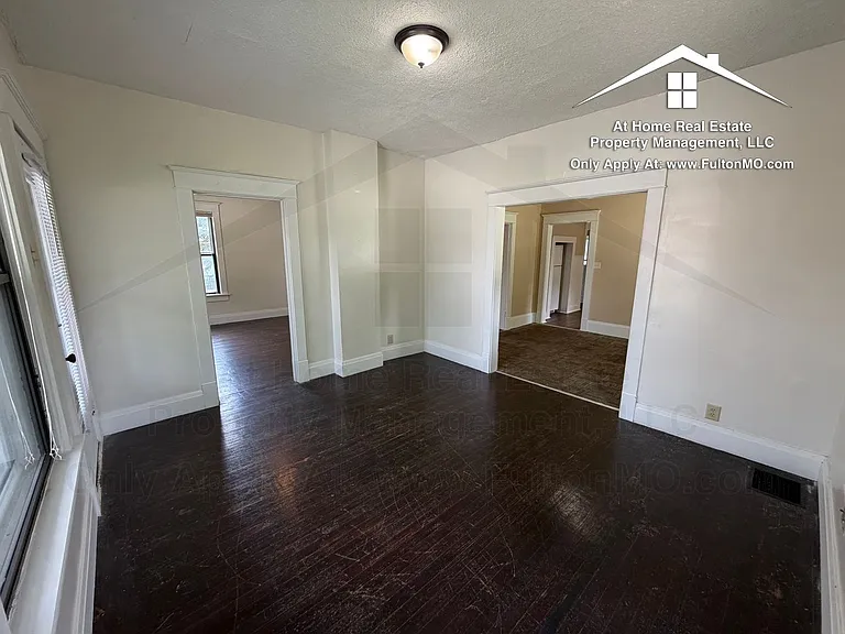 217 W 6th St — Photo 4