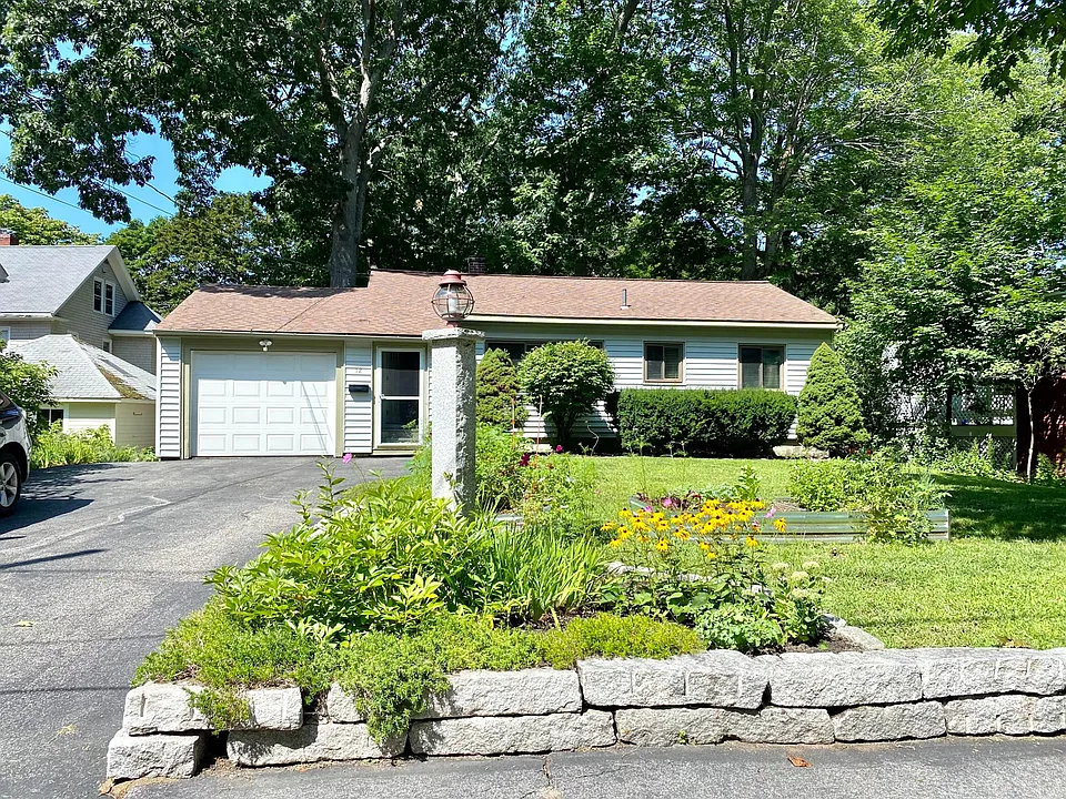12 Glenwood Ave