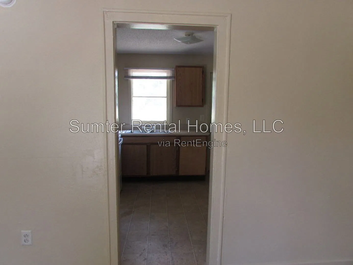 2 bed, 1.0 bath, 582 sqft, $650 — Photo 3
