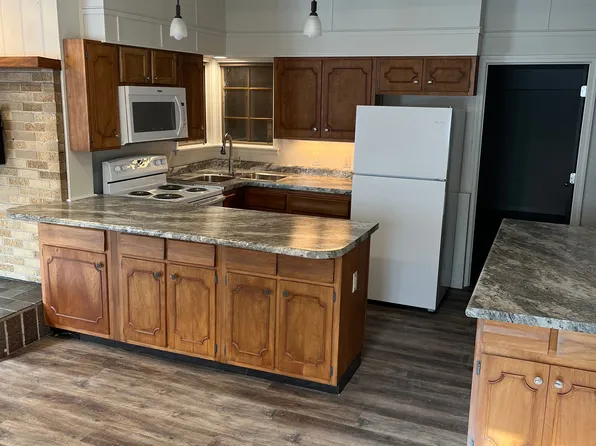 (undisclosed Address), Guttenberg, IA 52052