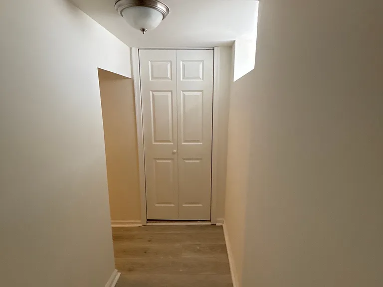 6117 Glenmore Ave — Photo 13