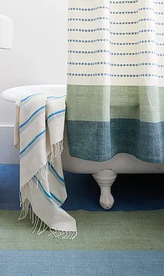 Sold by Compass | media 31