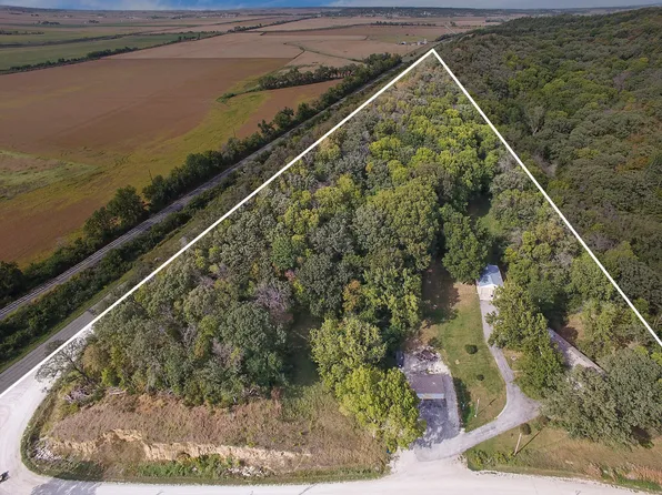 1547 York Rd, Missouri Valley, IA 51555