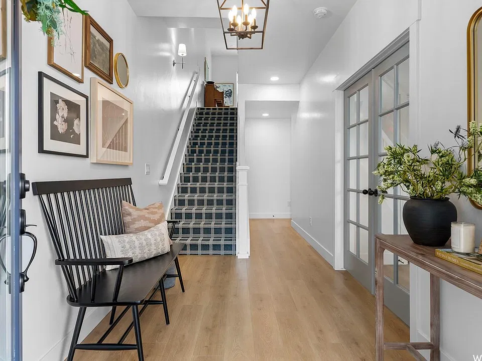 5246 W South Jordan Pkwy