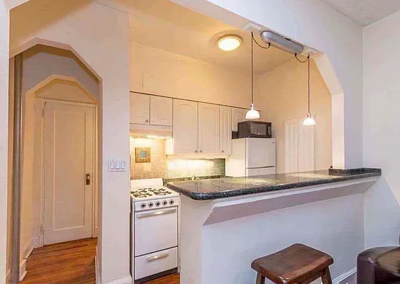 Rented by Century 21 Premier  | media 17