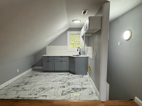 231 Davenport Ave, New Haven, CT