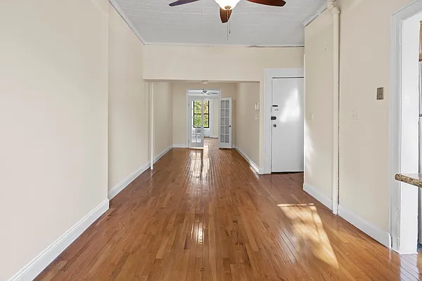 Rented by Compass | media 7