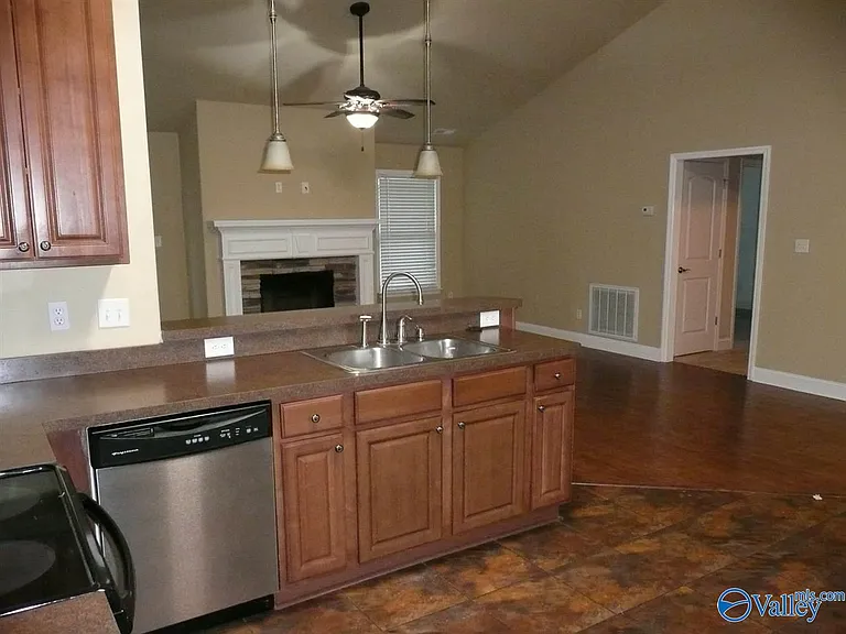 720 River Landing Blvd SW — Photo 5