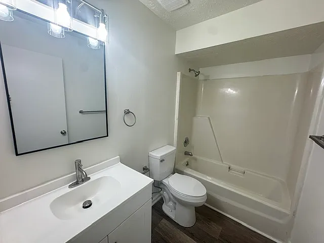 6821 Playfield Dr — Photo 7