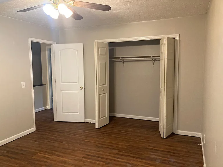2936 Lakemont Dr SW — Photo 11
