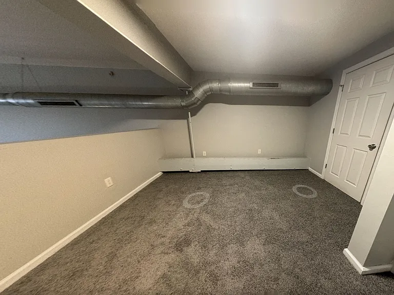 1302 W Cumberland Street — Photo 10
