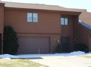 1387 Brookview Dr, Winona, MN 55987