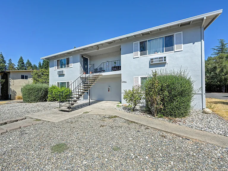 7885 Leona Way #A — Photo 2