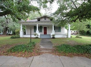 415 Leak Ave, Wadesboro, NC 28170
