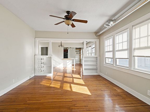 4th image of 5750 E Washington St #180