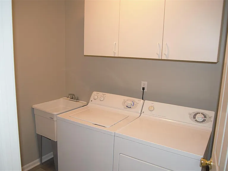 5400 Pine Aires Dr — Photo 8