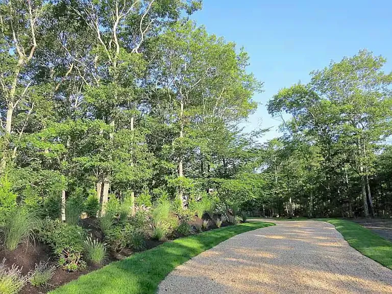 465 Springs Fireplace Rd — Photo 19