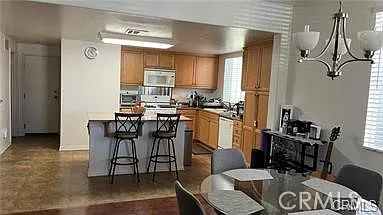 3 bed, 2.5 bath, 1519 sqft, $3,599 — Photo 4