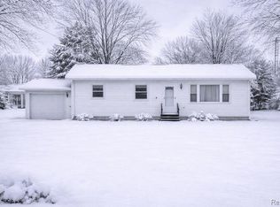 4855 Beckwith St, Millington, MI 48746