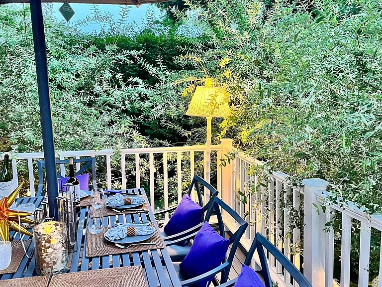 233 Rowayton Ave — Photo 29