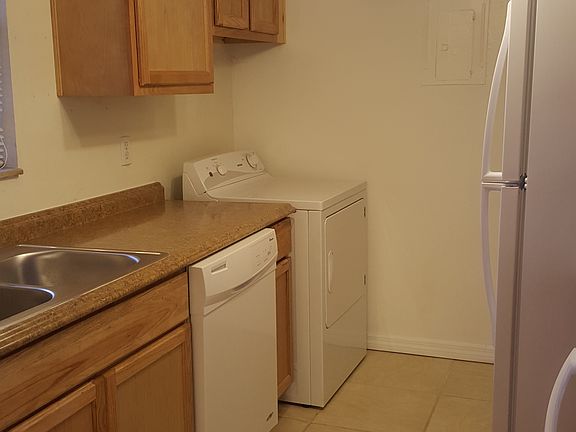 4th image of 4350 Aqua Vista Dr
