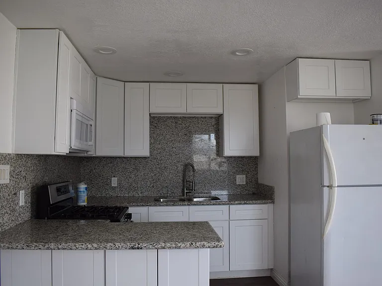 831 E Terrace Dr — Photo 19