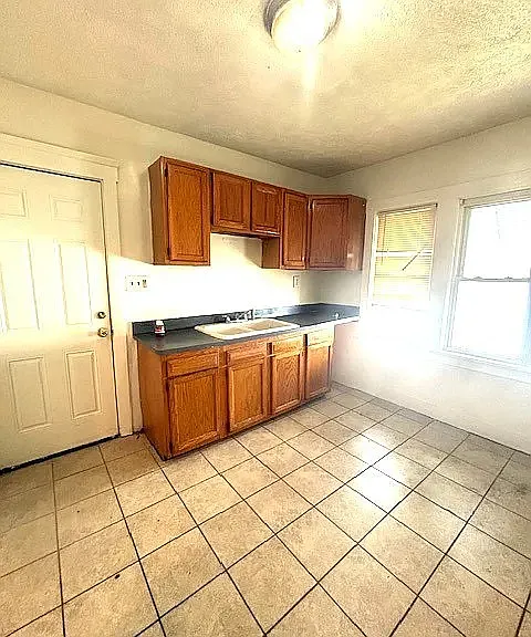 14008 Savannah Ave #1 — Photo 3