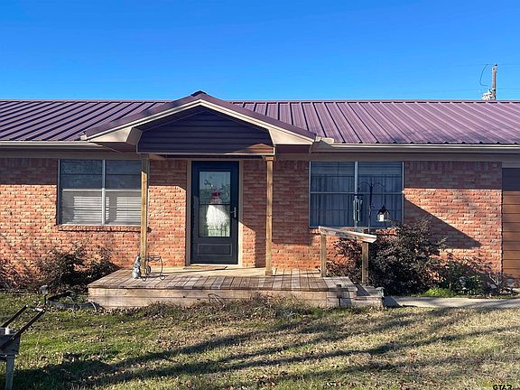 3rd image of 627 County Road 3321