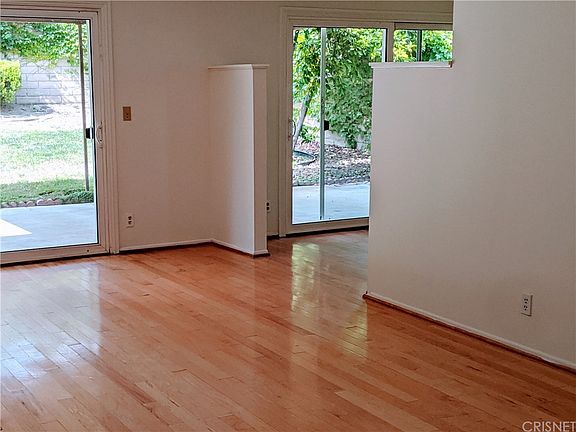 3rd image of 30623 Janlor Dr