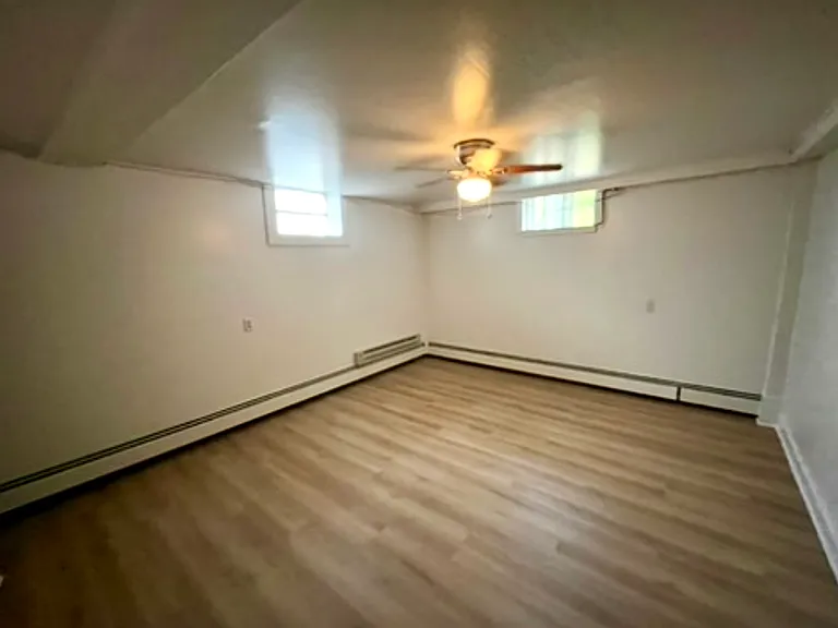 522 N Main St #C — Photo 9