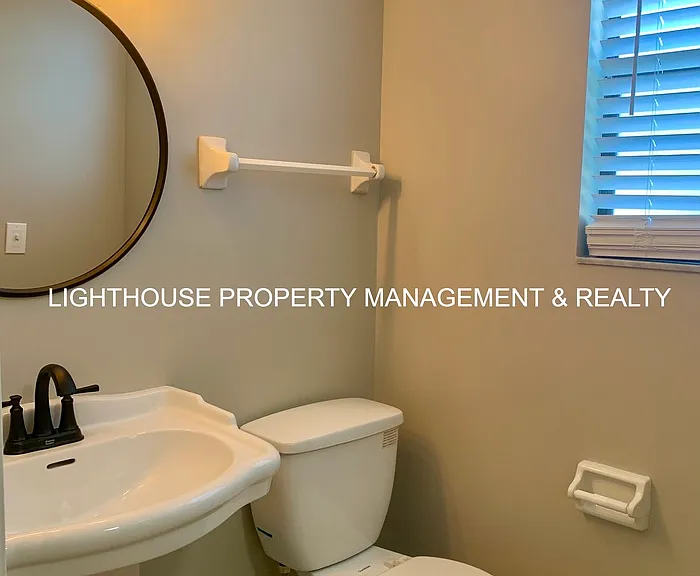 466 Crabapple Ct #D — Photo 8