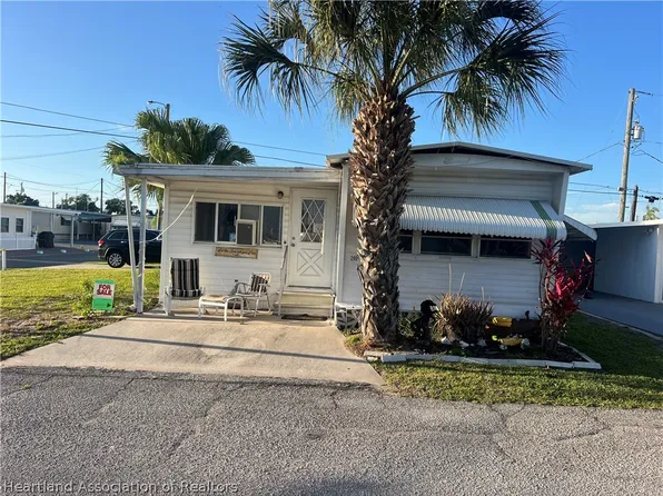 292 Floramana Ln #A71, Palmetto, FL 34221