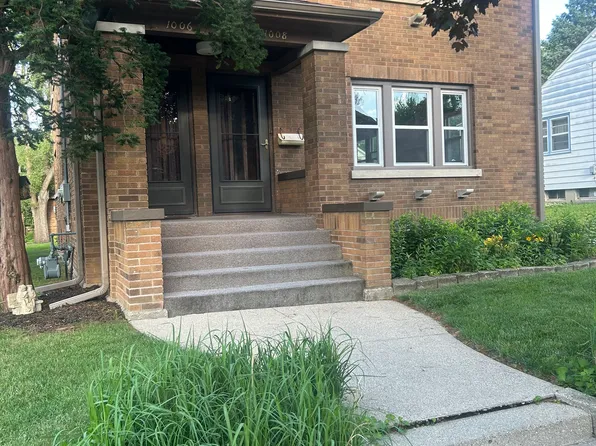 1008 17th St, Rockford, IL 61104