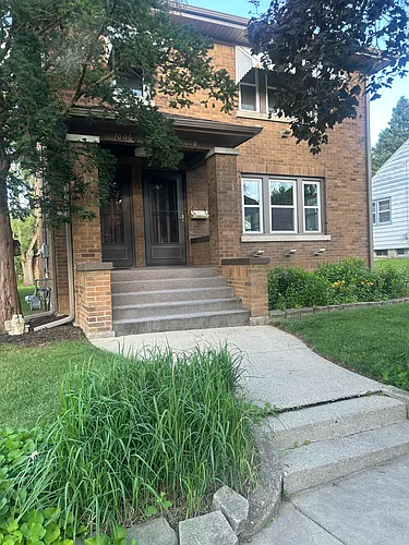 1008 17th St Photo 1