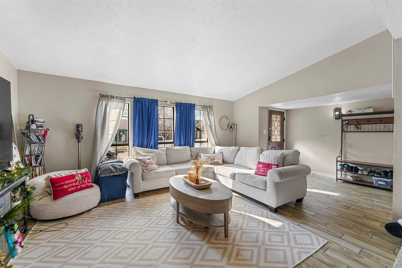 3013 Villa Sur Trl photo 1