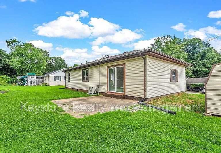 103 Cayce Ave — Photo 15