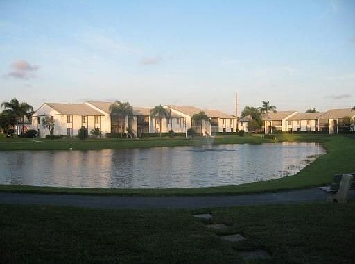 2nd image of 1119 Green Pine Blvd APT F2