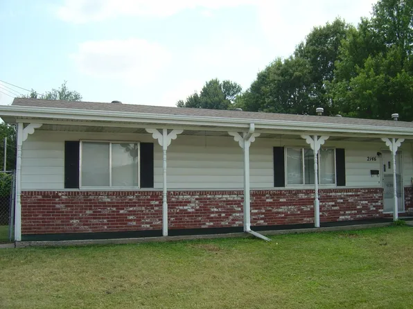 2146 E Bennett St, Springfield, MO 65804