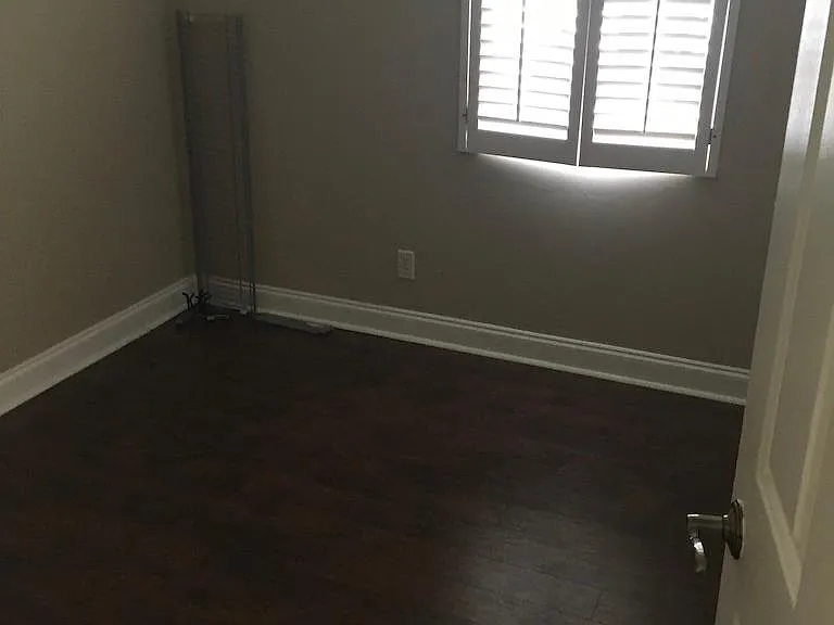 18233 Oak Rd — Photo 13
