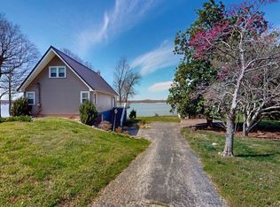 530 Rockcastle Lakeshore Dr, Cadiz, KY 42211