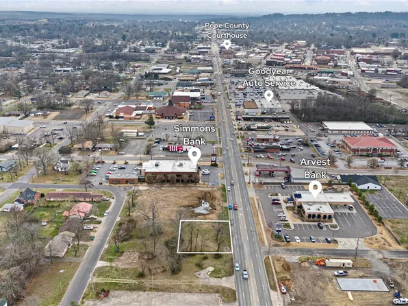 824 N Arkansas Ave, Russellville, AR 72801