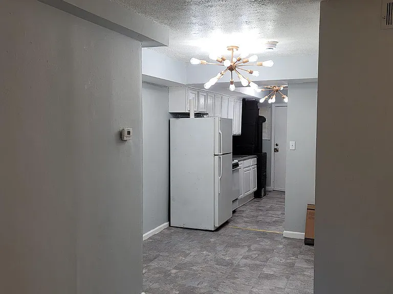 5037 Benning Rd SE — Photo 6