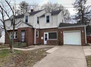 414 W Pine St, Shawano, WI 54166