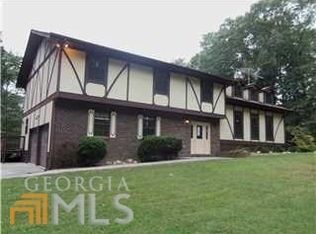 1372 Bicentennial Trl, Rock Spring, GA 30739